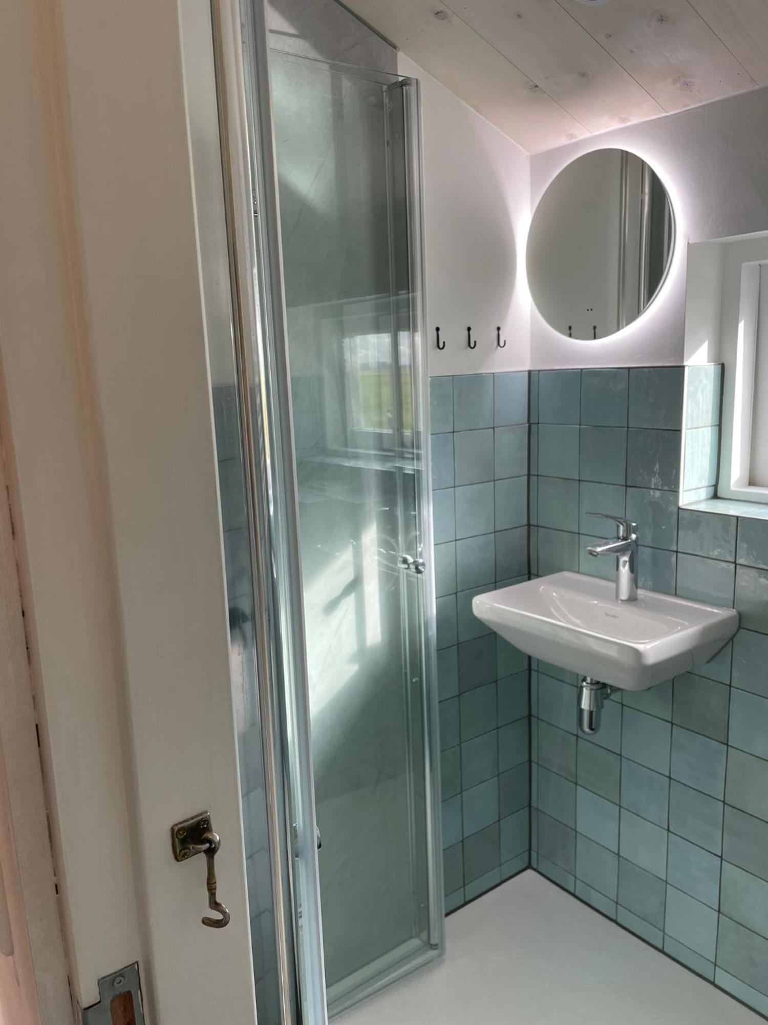 Vakantiehuis In Friesland Voor De Hele Familie Huns Bagian luar foto